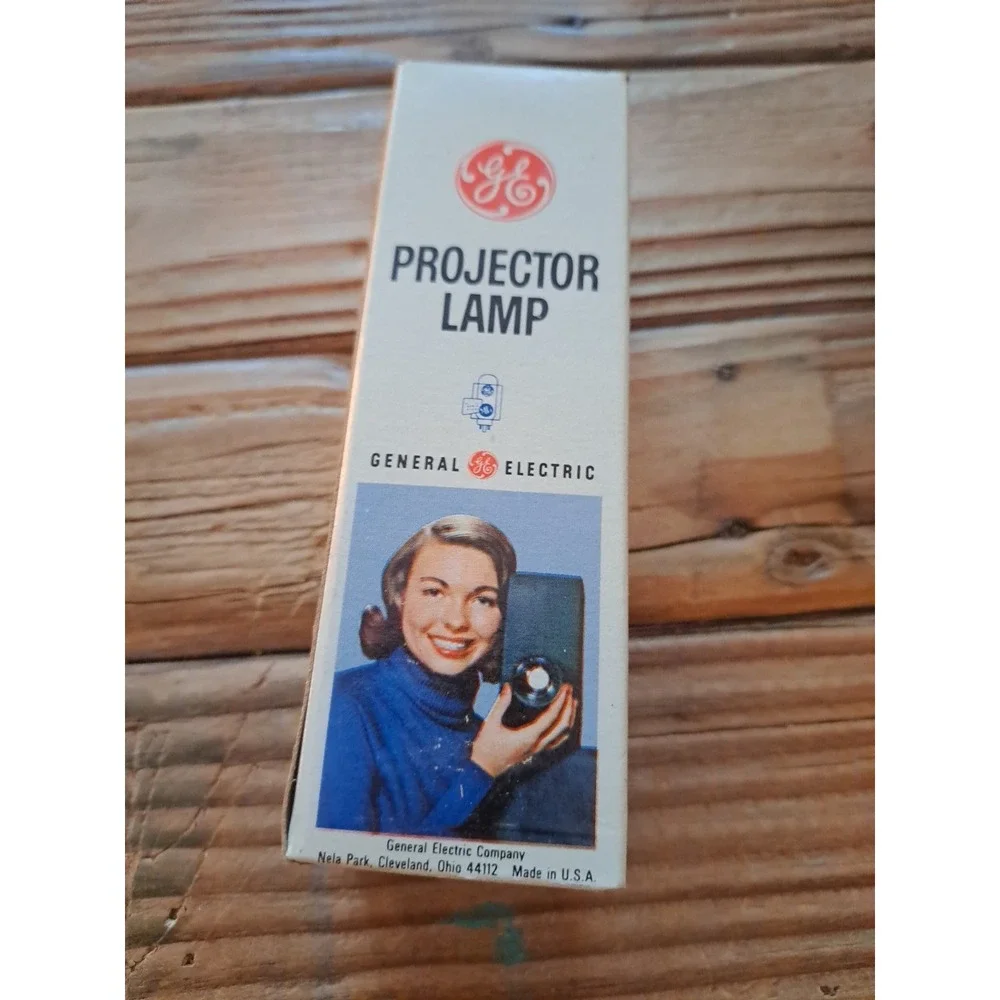 VINTAGE PROJECTOR LAMP -DAS - 500W 120V -GE